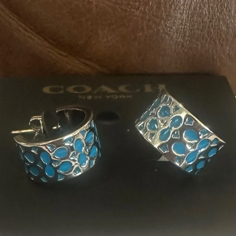 NWT - COACH Signature blue/silver Huggie Earrings - Picture 2 of 5